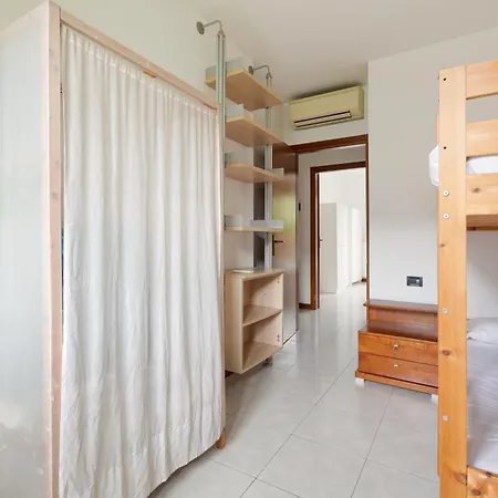 Rogoredo Balcony X6 Apartman *